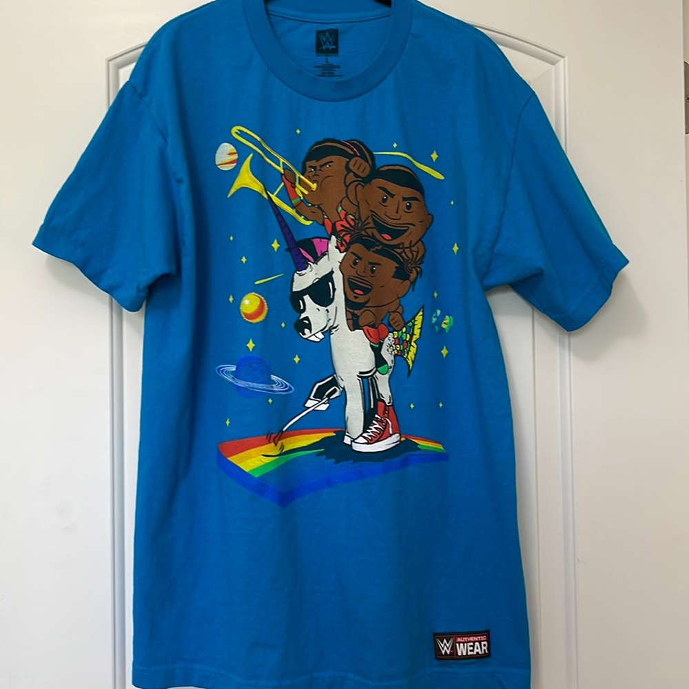 Men’s WWE The New Day Unicorn wrestling tee t shirt blue Large